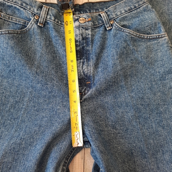 Chic Vintage 14 Super High Rise Ultimate Mom Jeans - Picture 5 of 9